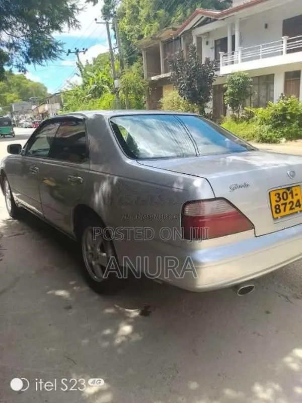 Nissan Gloria 1997 Car (Used)