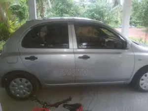 Nissan March 2002 Car (Used)