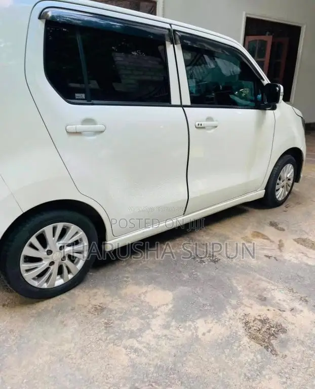 Suzuki Wagon R FZ 2016 Car (Used)