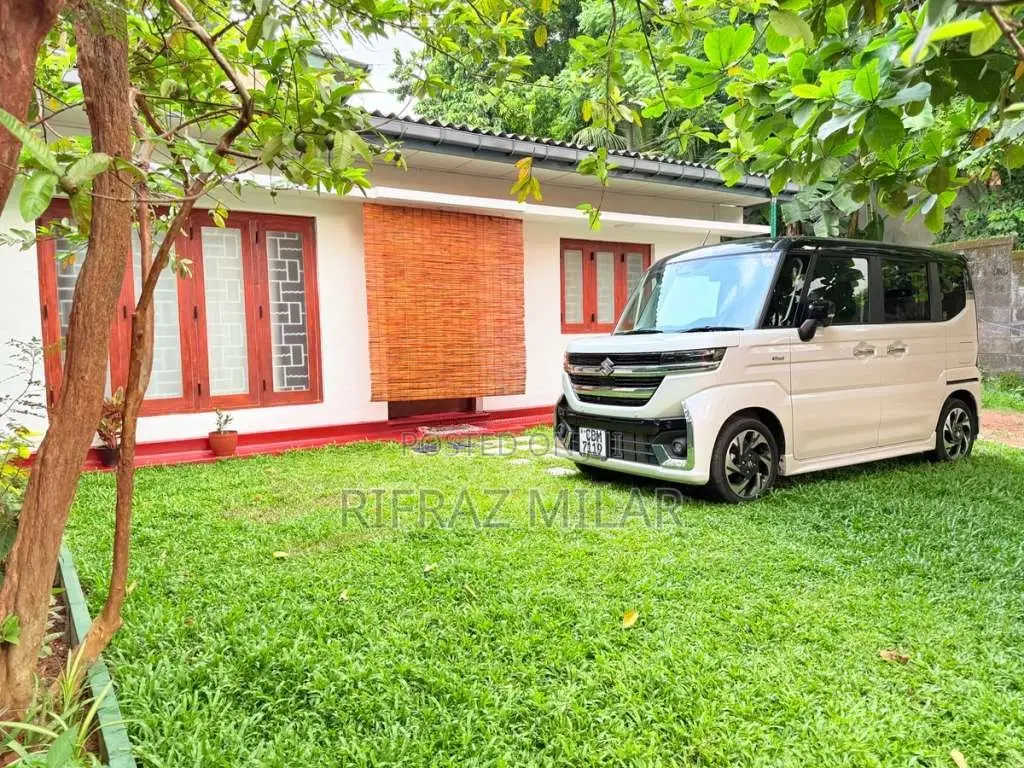 Suzuki Spacia Custom Turbo 2023 Car (Used)