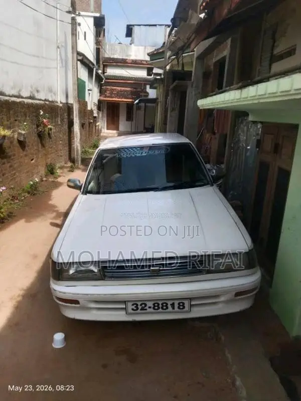 Toyota Carina 1983 Car (Used)