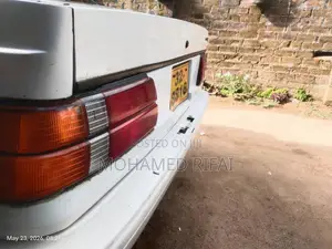 Toyota Carina 1983 Car (Used)
