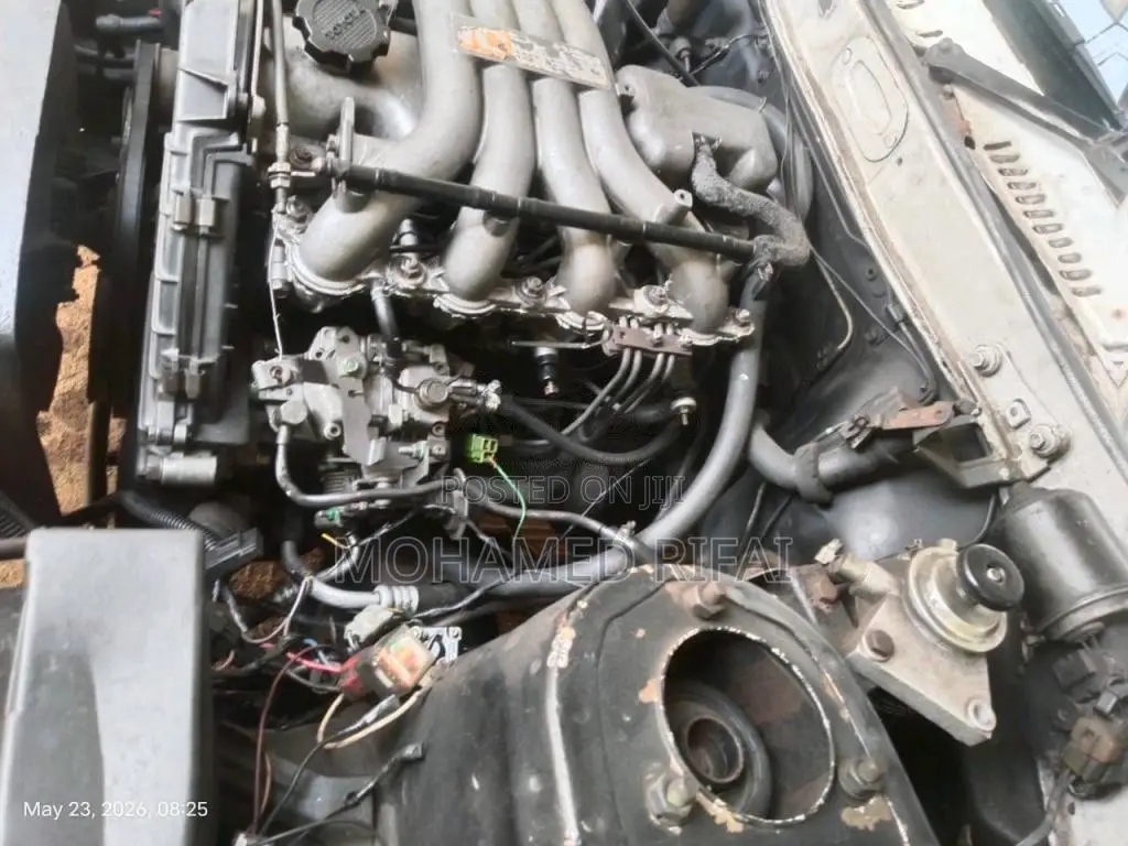 Toyota Carina 1983 Car (Used)