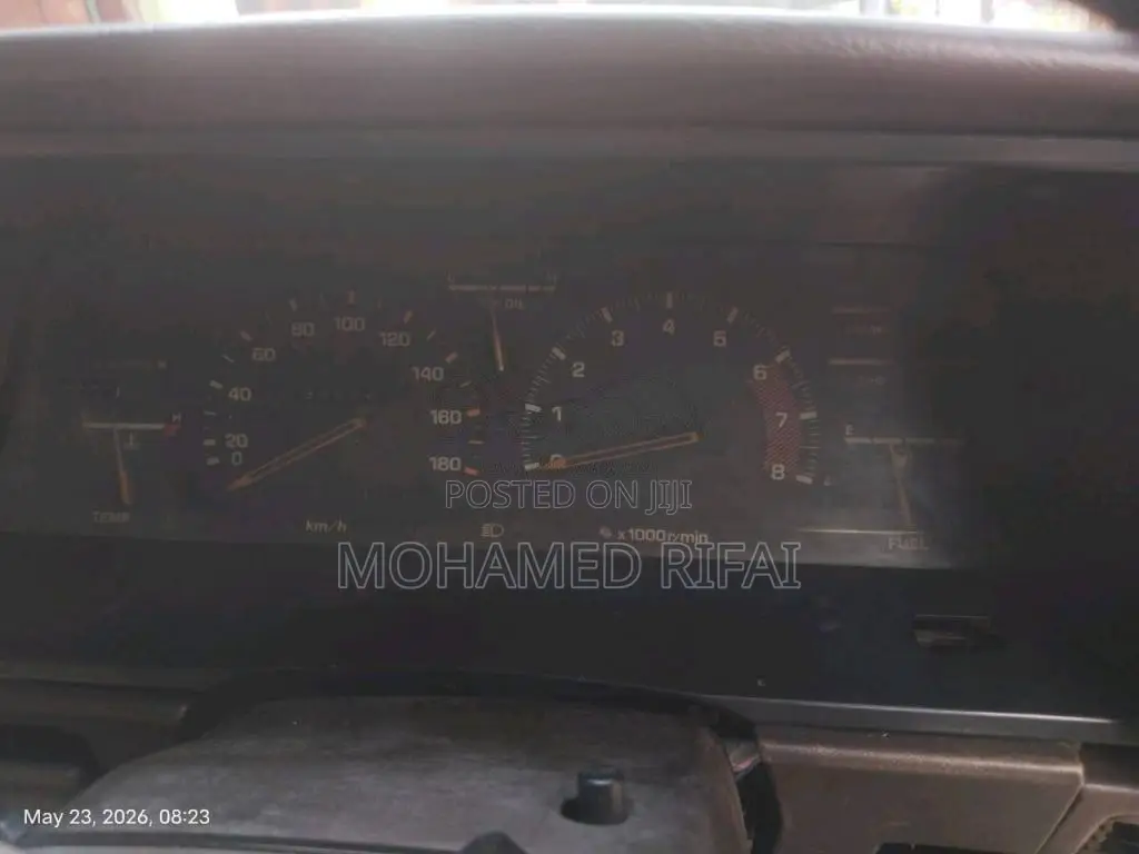 Toyota Carina 1983 Car (Used)