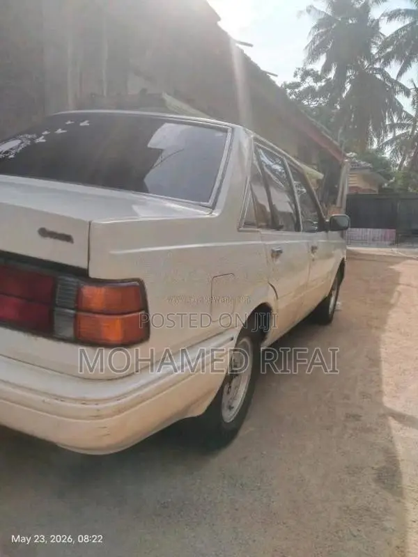 Toyota Carina 1983 Car (Used)