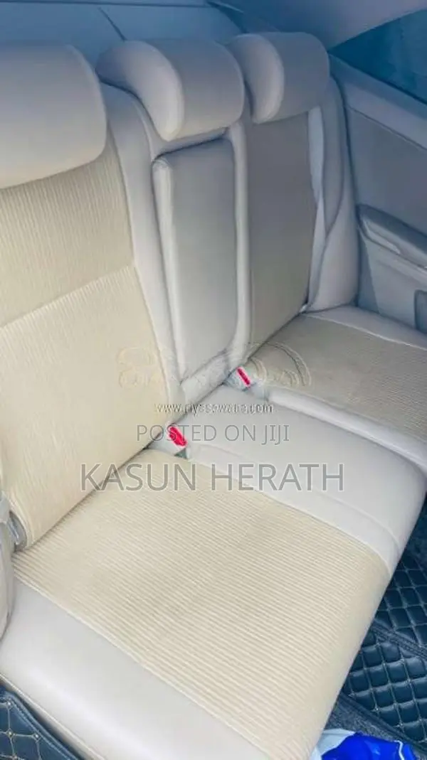 Toyota Premio 2011 Car (Used)
