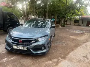 Honda Civic 2018 Car (Used)