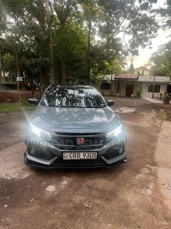 Honda Civic 2018 Car (Used)