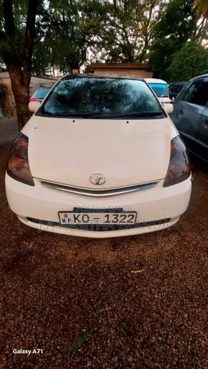 Toyota Prius 2011 Car (Used)