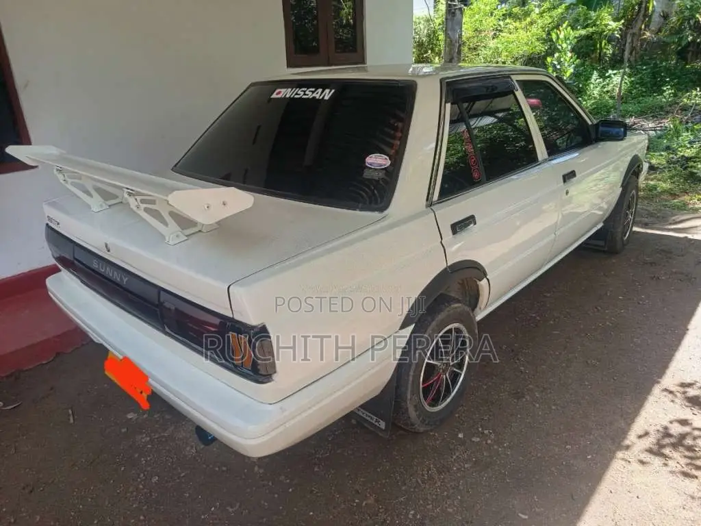 Nissan Trad Sunny B12 1989 Car (Used)