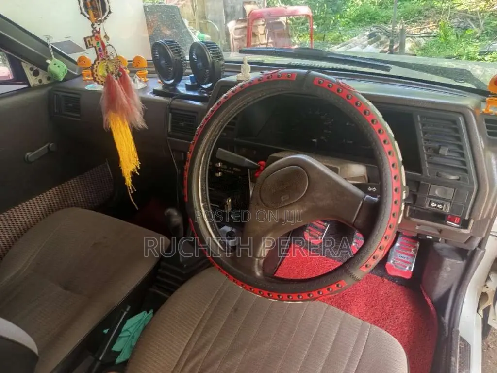 Nissan Trad Sunny B12 1989 Car (Used)