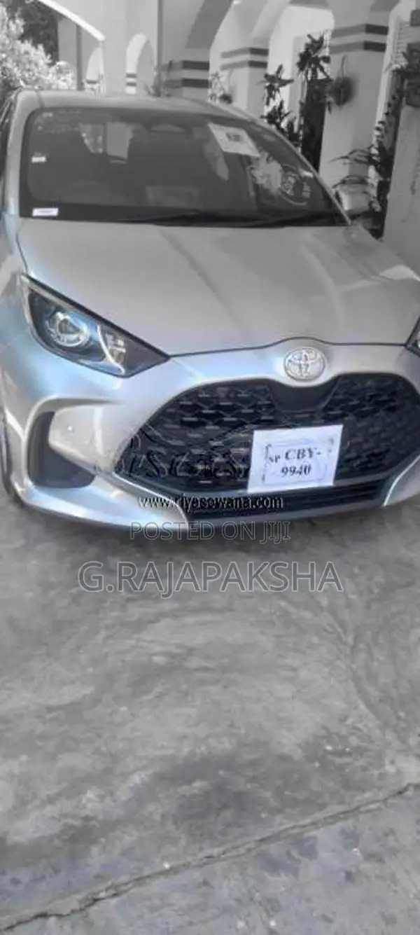 Toyota Yaris 2024 Car (Used)