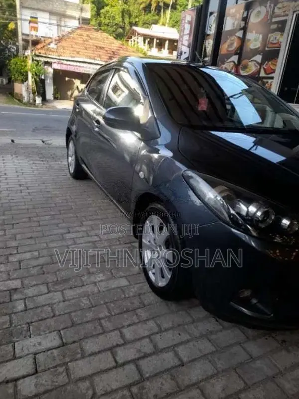 Mazda Demio 2011 Car (Used)