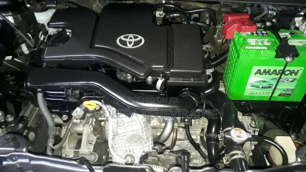 Toyota Vitz 2017 Car (Used)