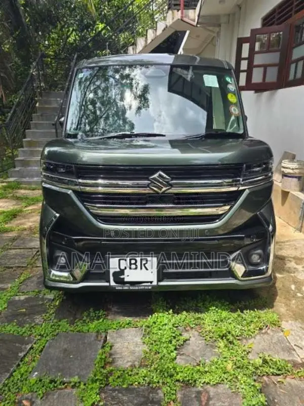 Suzuki Spacia 2024 Car (Used)