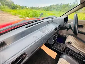 Mitsubishi Lancer Box 1982 Car (Used)