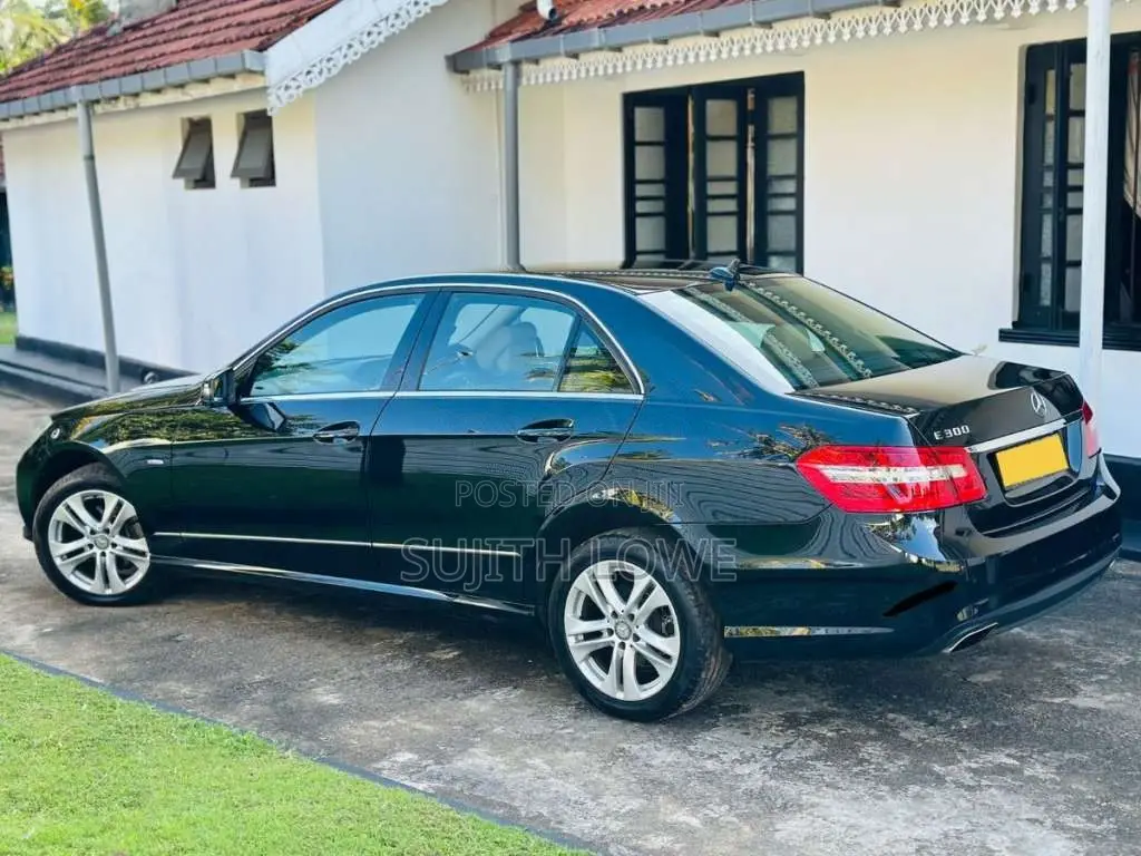 Mercedes-Benz E200 2010 Car (Used)