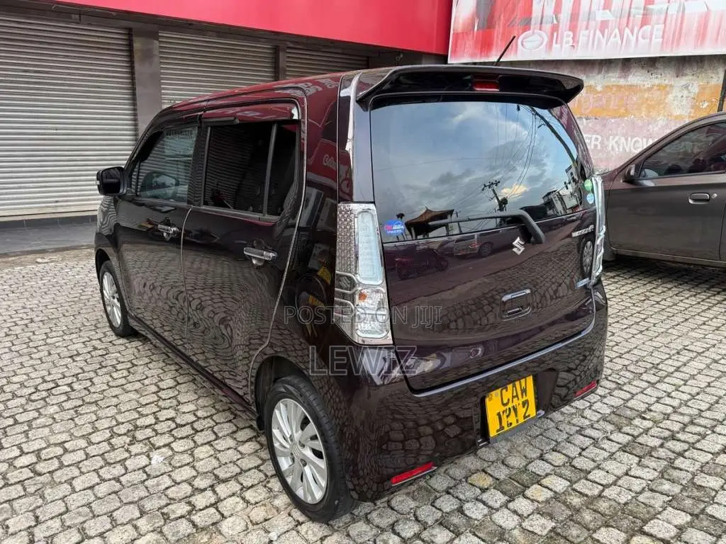 Suzuki Wagon R FZ 2016 Car (Used)
