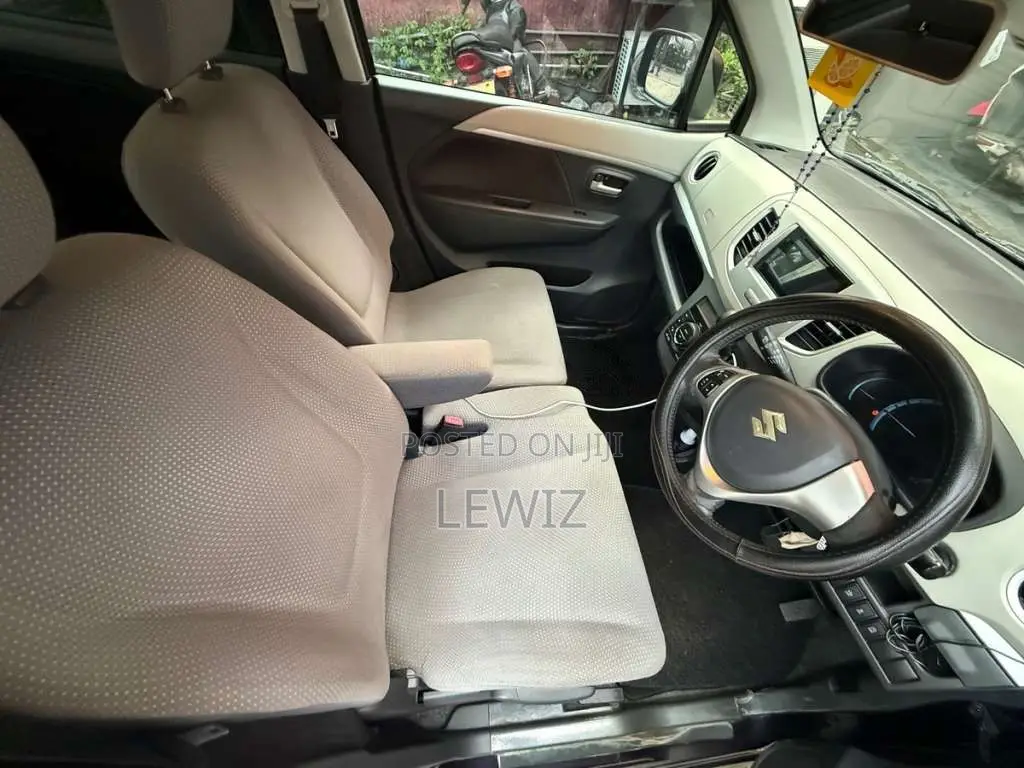 Suzuki Wagon R FZ 2016 Car (Used)