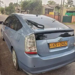 Toyota Prius 2nd Generation 2008 Car (Used)
