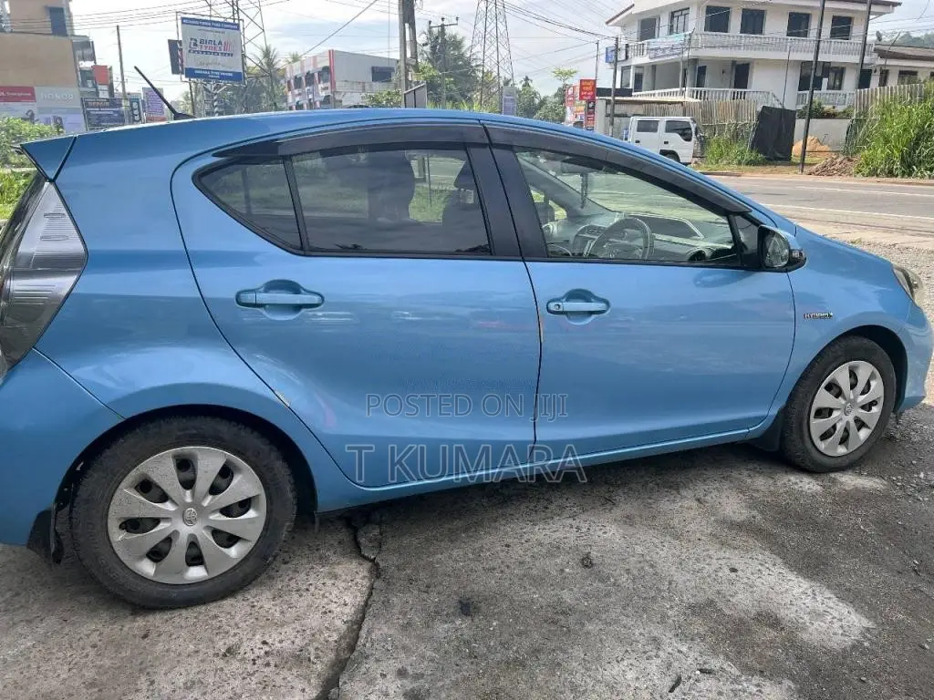 Toyota Aqua G 2014 Car (Used)