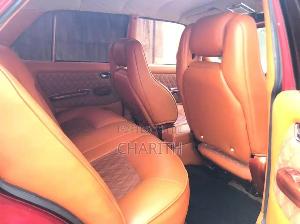 Mercedes-Benz D200 1980 Car (Used)