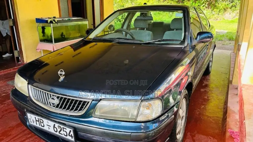 Nissan FB15 2000 Car (Used)