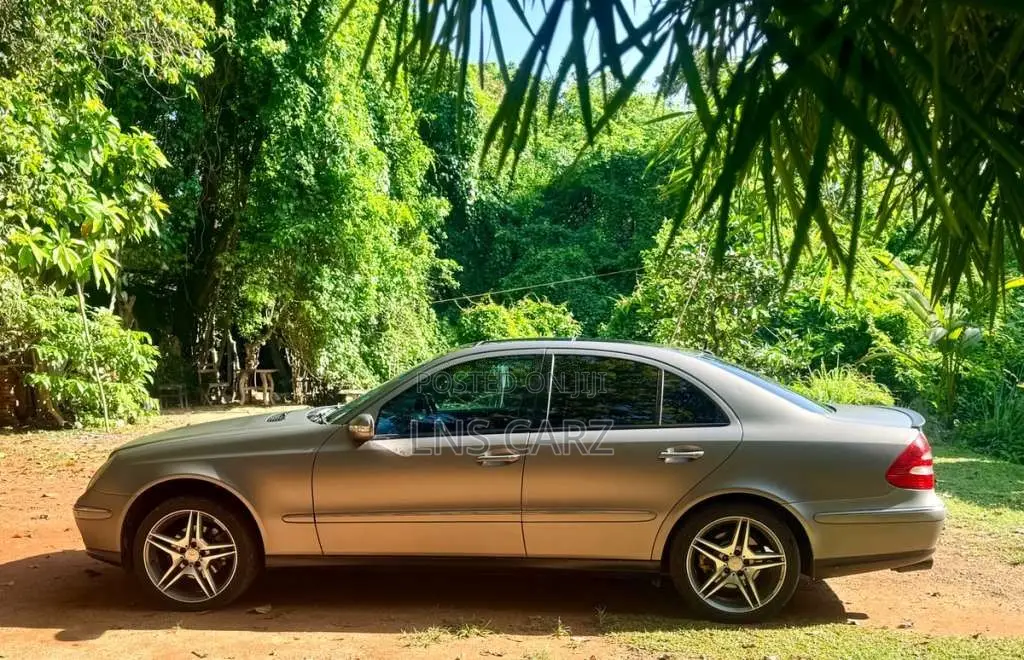 Mercedes-Benz E240 AMG Full Spec 2002 Car (Used)