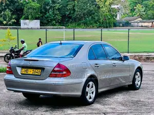 Mercedes-Benz W211 E240 2002 Car (Used)