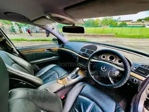 Mercedes-Benz W211 E240 2002 Car (Used)
