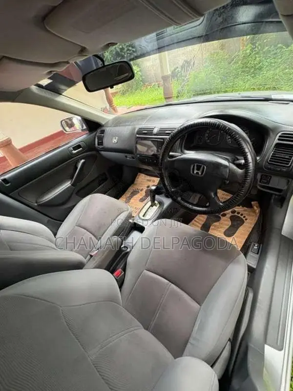 Honda Civic ES 2000 Car (Used)