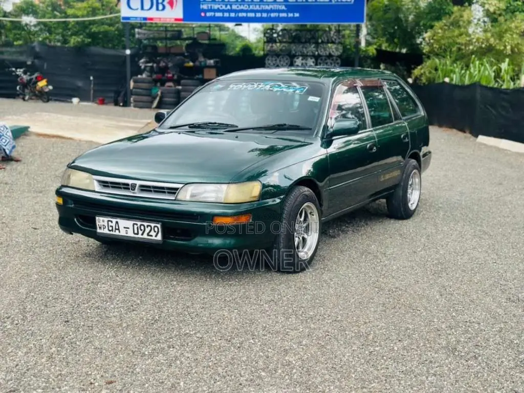 Toyota Corolla Wagon CE108 1997 Car (Used)