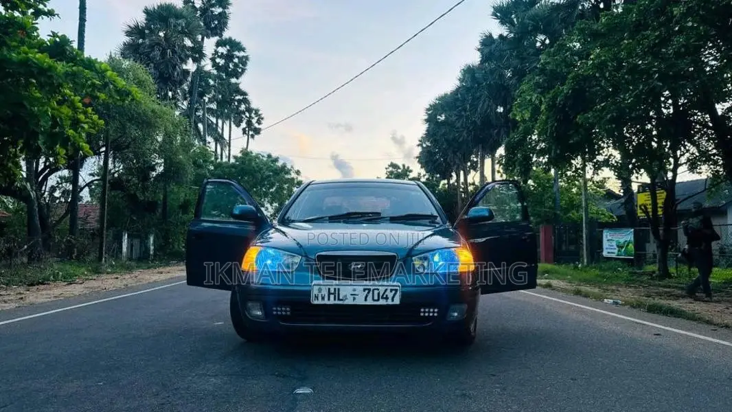 Hyundai Elantra XD Series 2003 Car (Used)