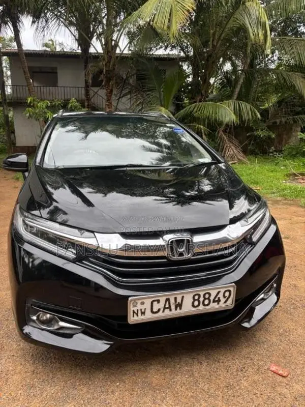 Honda FIT Shuttle 2017 Car (Used)