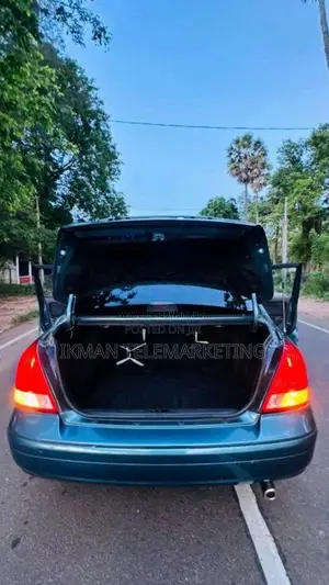 Hyundai Elantra XD Series 2003 Car (Used)