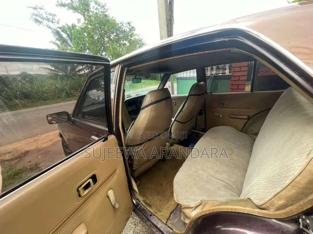 Toyota Corolla 1977 Car (Used)