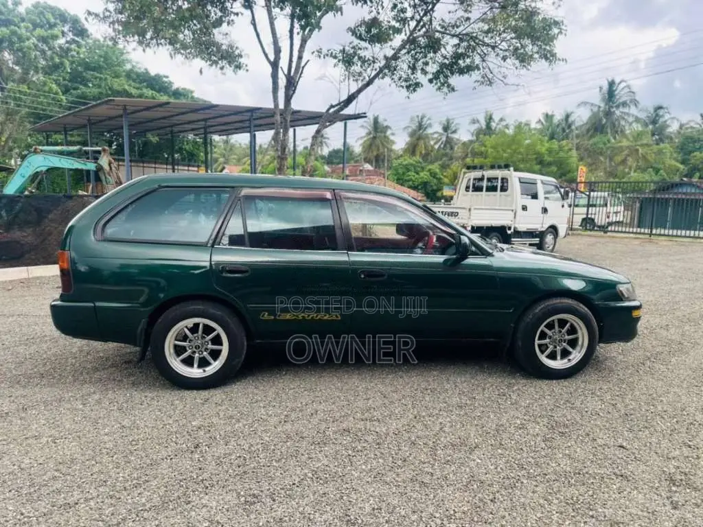 Toyota Corolla Wagon CE108 1997 Car (Used)