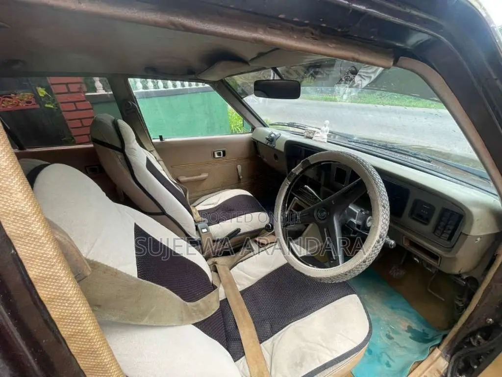 Toyota Corolla 1977 Car (Used)