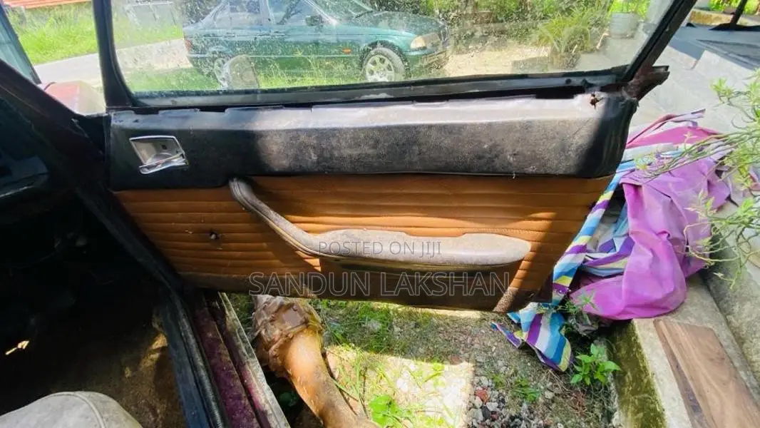 Peugeot 504 1980 Car (Used)