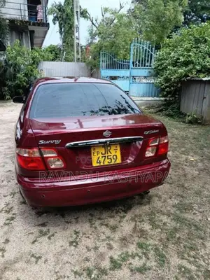 Nissan N16 2001 Car (Used)