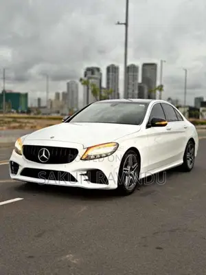 Mercedes-Benz C200 2018 Car (Used)