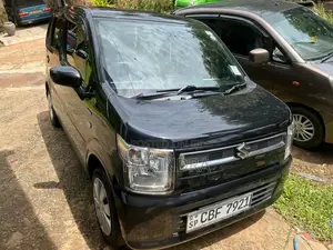 Suzuki Wagon R FX 2017 Car (Used)
