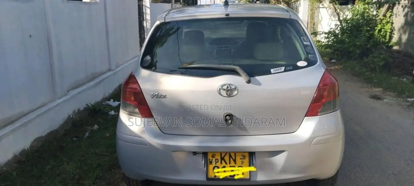 Toyota Vitz 2007 Car (Used)