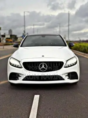 Mercedes-Benz C200 2018 Car (Used)