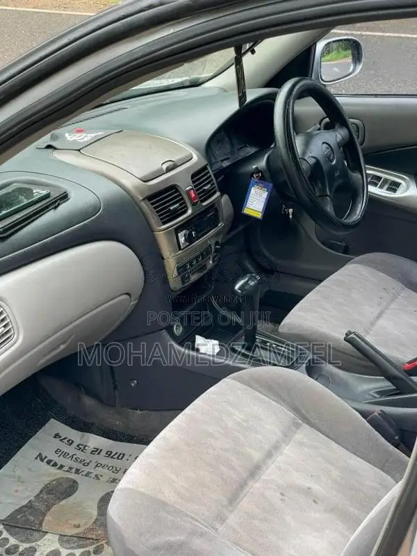 Nissan N16 2001 Car (Used)