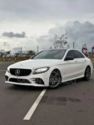 Mercedes-Benz C200 2018 Car (Used)