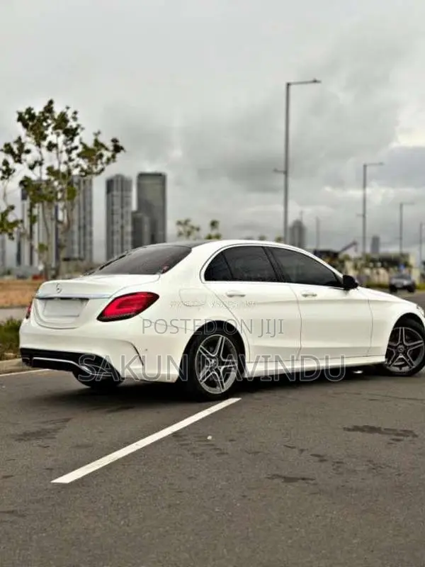 Mercedes-Benz C200 2018 Car (Used)