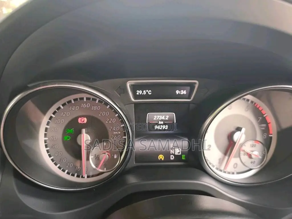 Mercedes-Benz CLA 180 2015 Car (Used)
