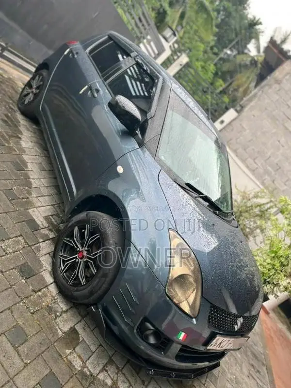 Suzuki Swift 2010 Car (Used)