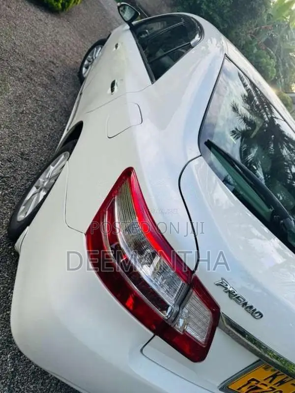 Toyota Premio 2013 Car (Used)
